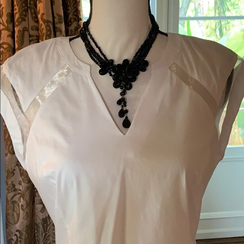 Feminine French top
